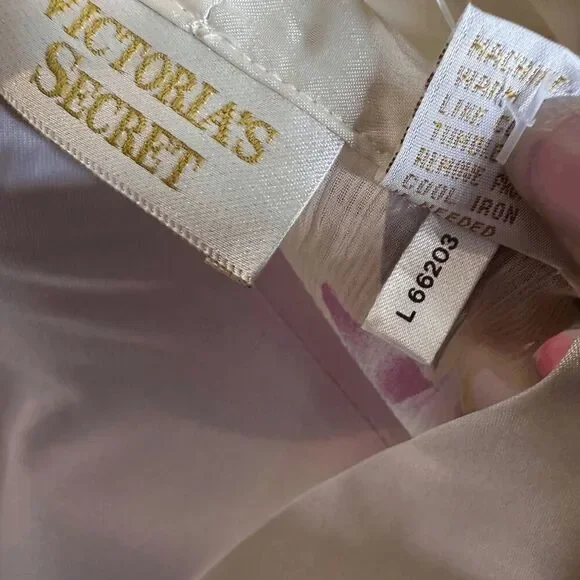 Victoria's Secret NOS floral kimono robe One Size 90's gold label
